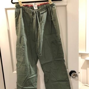 Women’s Medium Scrub pants